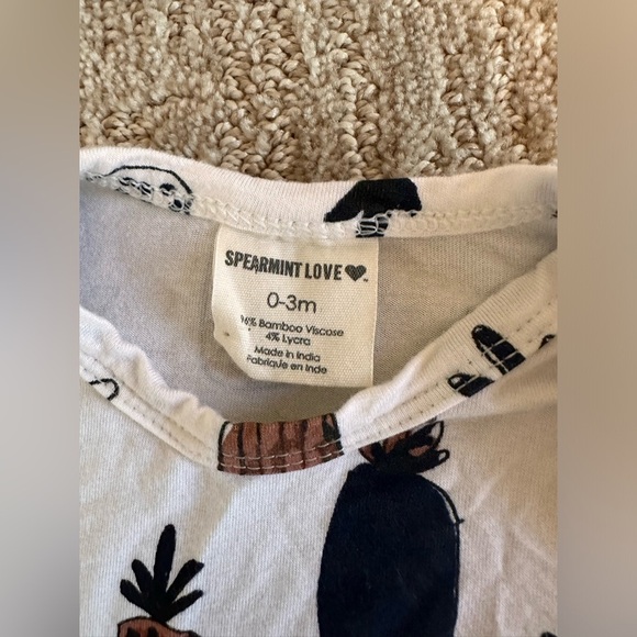 Spearmint Love Bamboo Plant Lovers Knotted Gown and Matching Headband Set - Picture 6 of 7